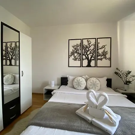 The Feeling Apartment *